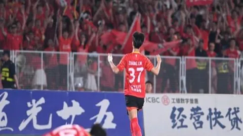 古墓丽影：决定版粉丝打造2D横版游戏